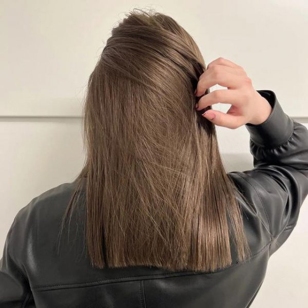 头发干的像杂草一样怎么办