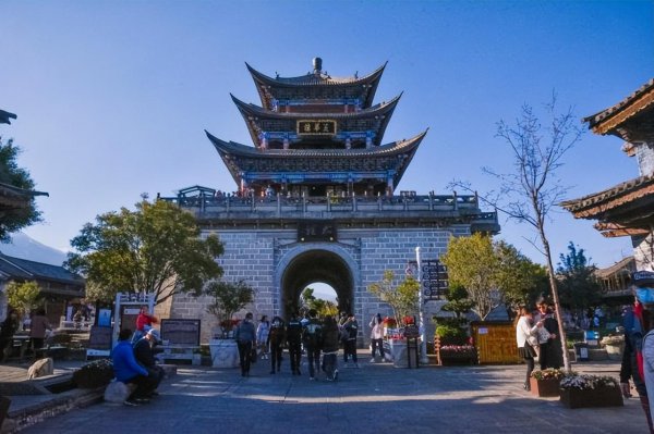 大理古城海拔多少米