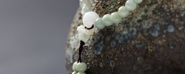 人生病戴什么挂件好