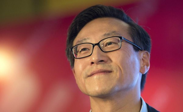 蔡崇信个人简介资料