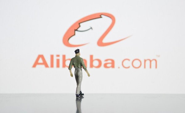 蔡崇信个人简介资料