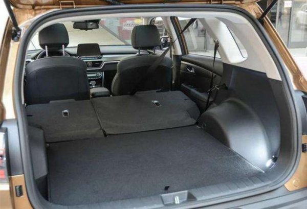 不发动车可以睡一夜吗