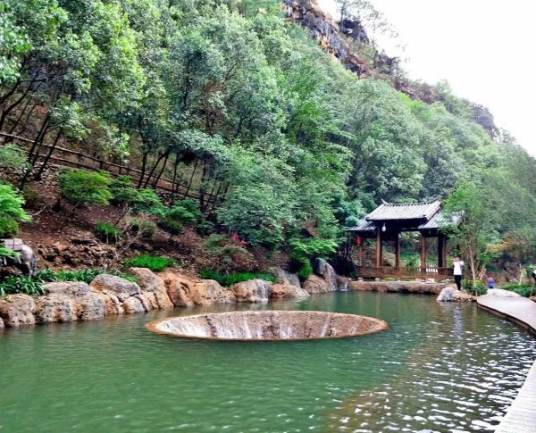 束河古镇在哪里