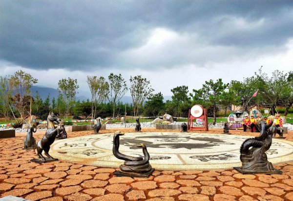 束河古镇在哪里