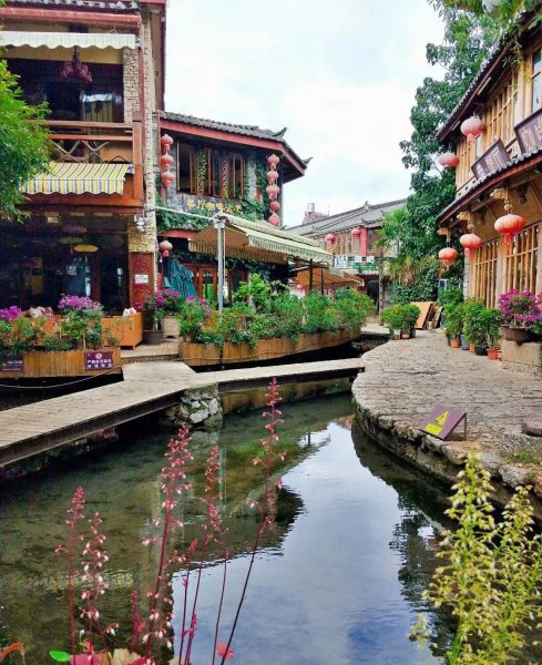 束河古镇在哪里