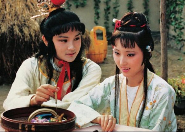 明明第一次见面却感觉很熟悉是什么意思