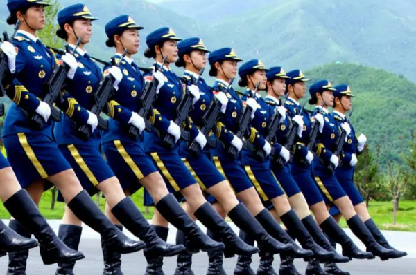 女生参军要求什么条件