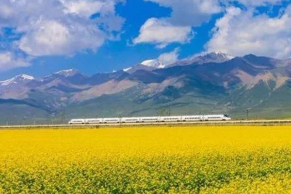 祁连山在哪里属于哪个省