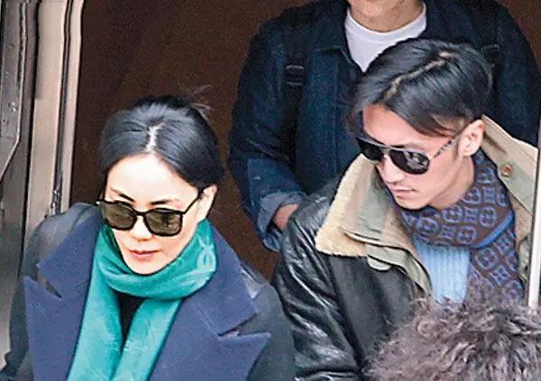 王菲比谢霆锋大多少