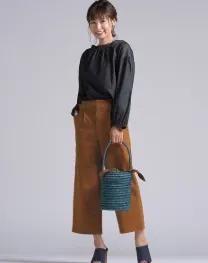 咖啡色配什么颜色好看有档次