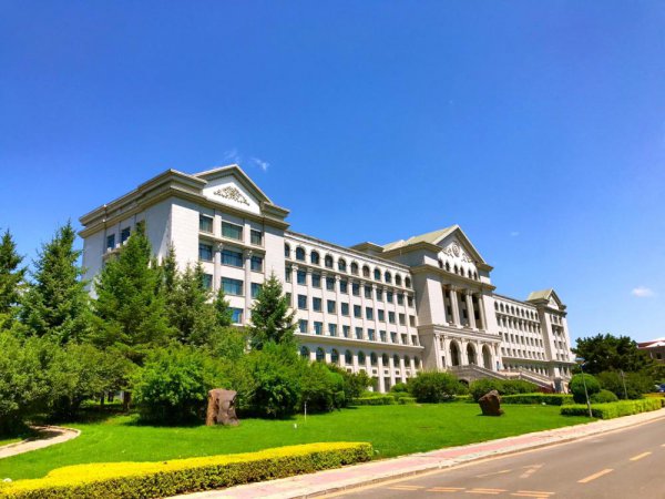 延边大学是985还是211