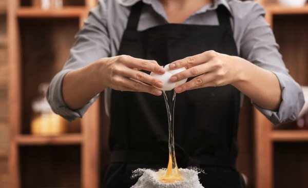 倒卖知识付费一年赚45万