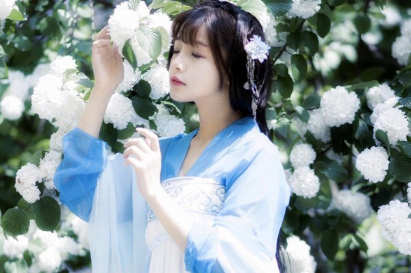 摩羯男为何最宠双子女