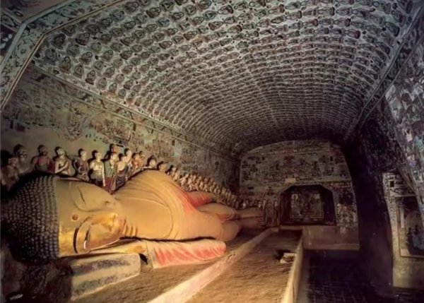 莫高窟在哪里个城市哪个省