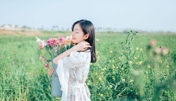 做作的女人是什么样子