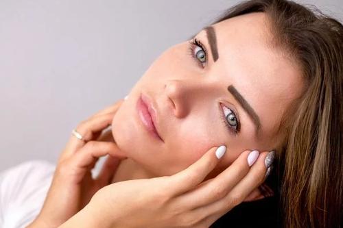 素颜霜不适合哪些人群