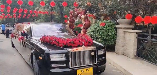 劳斯莱斯小金人大概要多少钱