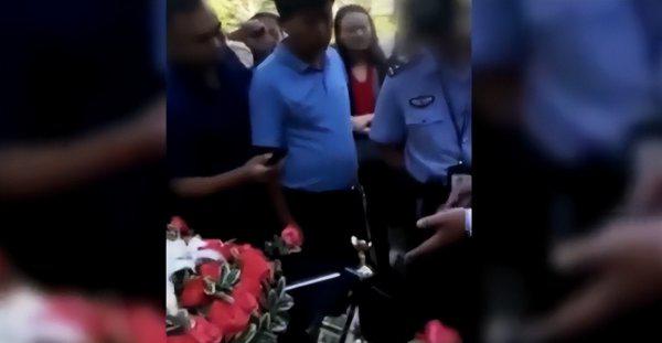 劳斯莱斯小金人大概要多少钱