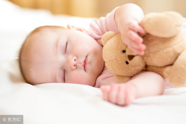 最好的睡觉姿势图片