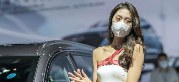 女士开什么车比较好10万左右