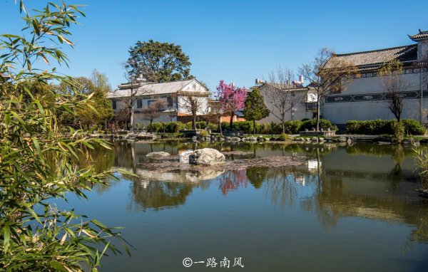 洱海的海拔是多少米