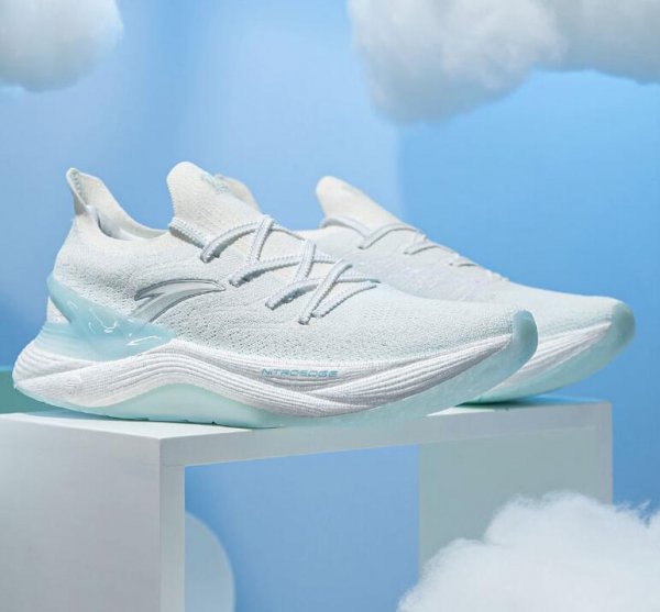 安踏跑鞋哪个系列比较好