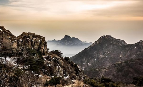 爬山需要准备什么东西