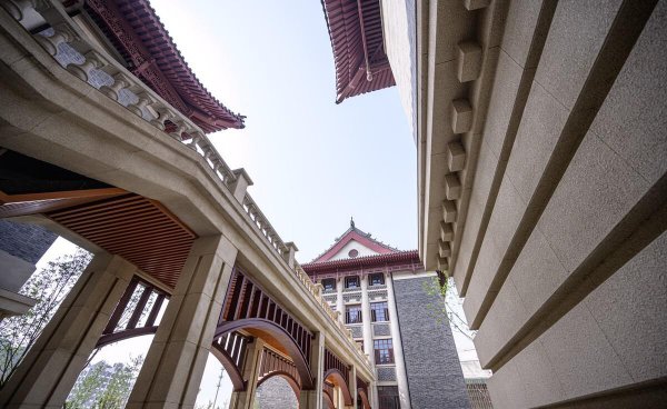 河南大学拆分成了哪些大学