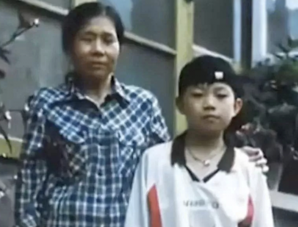 民谣歌手赵雷的现状如何