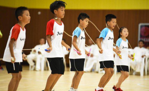 小学生跳绳1分钟多少个为标准