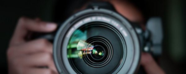 新手如何选择单反镜头