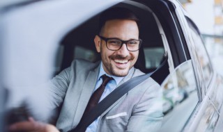 夏天汽车驾驶注意事项 夏天开车有什么注意事项