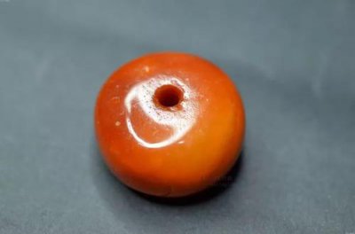 怎样辨别蜜蜡的好坏图片 鉴定真假蜜蜡的8大技巧