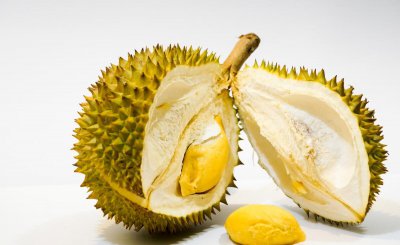 榴莲为什么吃着是苦的味道 榴莲吃起来会有点苦是坏了吗