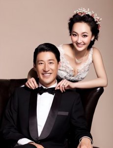 演员辛月个人资料简介 于震妻子辛月是个绝对的实力派艺人