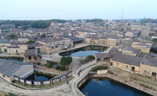 到2030年农村房子全部拆除吗