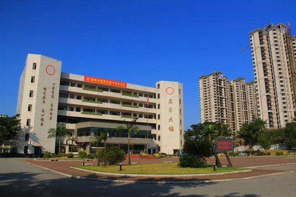 柳州初中排名前十名