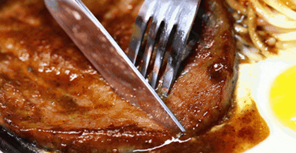 西餐是左刀右叉还是左叉右刀