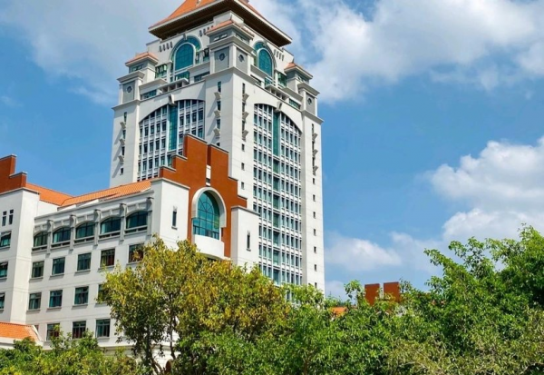 艾利斯顿商学院是什么大学