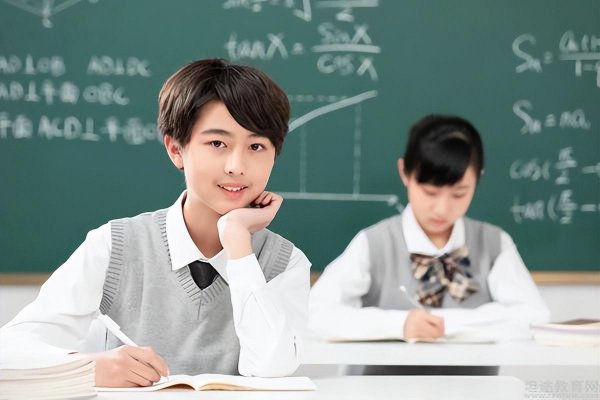 国际学校费用一年多少钱