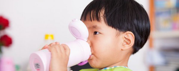 水杯子上刻什么字