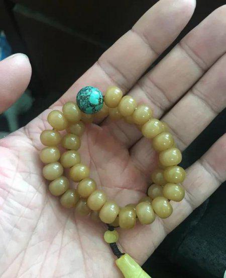 白玉菩提根盘多久变红