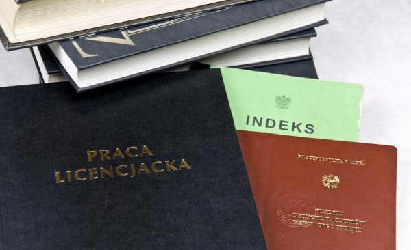 成人本科学位证怎么考取