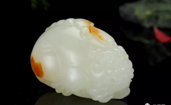 和田玉可以带着洗澡吗