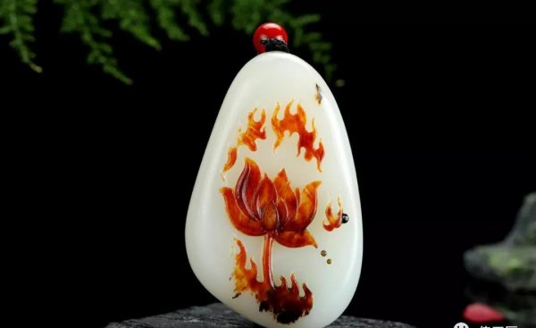 和田玉可以带着洗澡吗