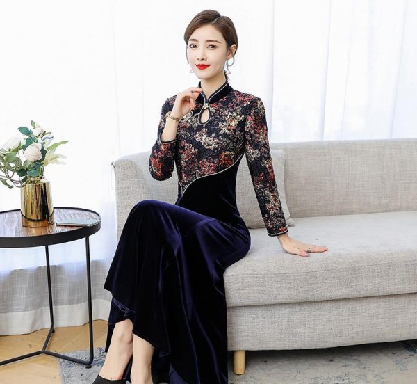 儿子结婚妈妈穿什么服装最合适