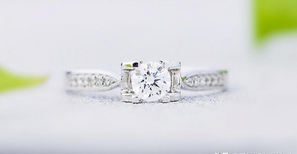 购买钻戒的基本知识