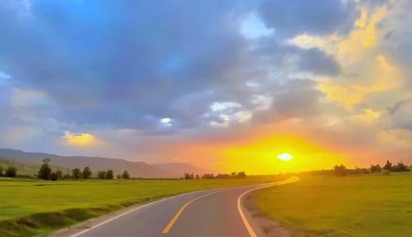 那拉提草原几月份去最合适