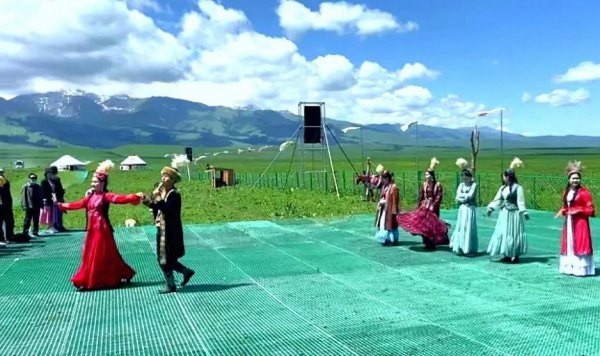 那拉提草原几月份去最合适