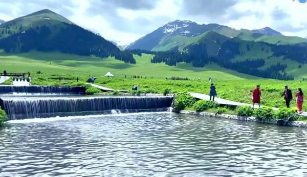 那拉提草原几月份去最合适